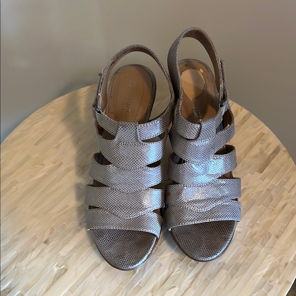 Naturalizer Gray Strappy Sandals with Slingback